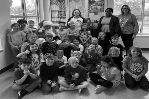 Harrisonburg Elementary students send their letters to Santa