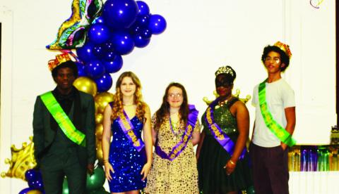 Block High School host masquerade bal