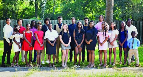 BLOCK HIGH SCHOOL’S 2025-26 homecoming court pictured front row from left to right: Jalei Thomas, MaShanti Miller, Alexis Thomas, Za’Briya Anderson, Keegan Randall, Quintasia Johnson, Nikhiya Drumgoole, Ma’Kyerah Williams, Deja Branch, LyCurious Jefferson, and Kaden Collins. Back row from left to right: Joshua Martin, Andre Calhoun, Jay’den Finister, Michael Freeman, Aiden Long, Jamarcus Bell, Ahlija Mayes, Caleb Henderson, and Michael Mackey. (Photo by Lori King Photography)