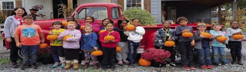 JES enjoys field trip to the Red Truck Barn