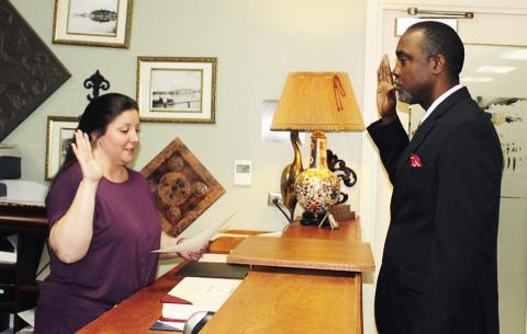 Jefferson sworn in as J’ville District 2 Councilman