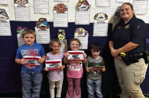 Jonesville Elementary students learn about the danger of drugs