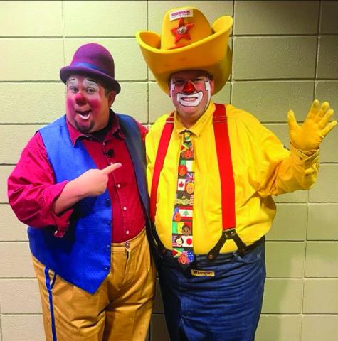 Spinks performs at Habibi Shrine Circus