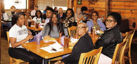 Block High School host celebration dinner for scholars